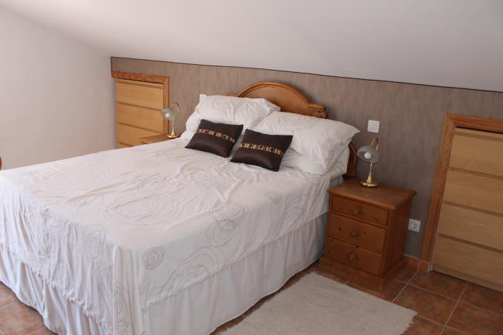 Image No.20-4 Bed Country Property for sale