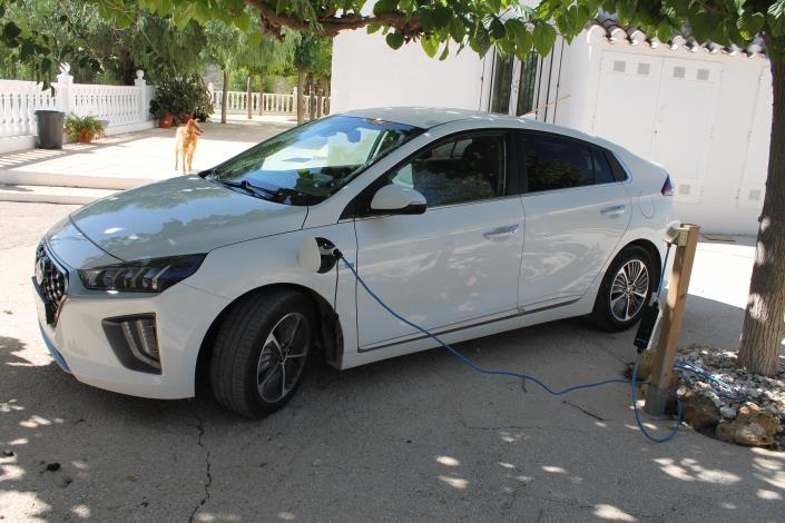 Image No.29-4 Bed Country Property for sale