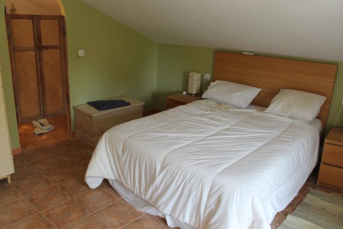 Image No.18-4 Bed Country Property for sale