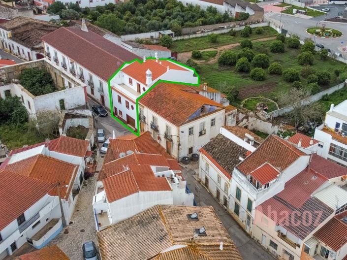 Image No.30-4 Bed Townhouse for sale