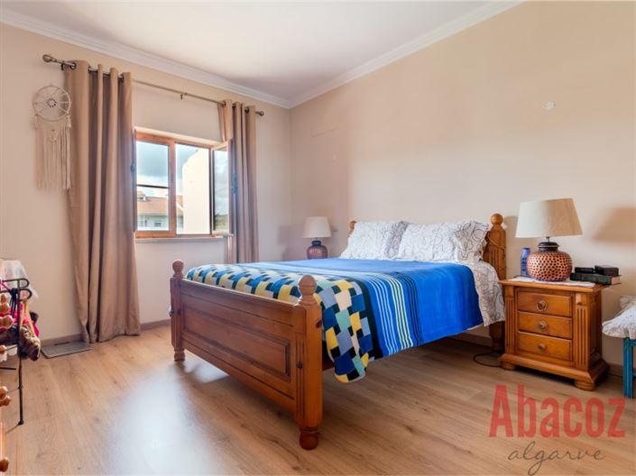 Image No.9-4 Bed Townhouse for sale