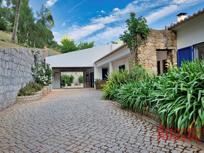 Image No.27-5 Bed Villa for sale