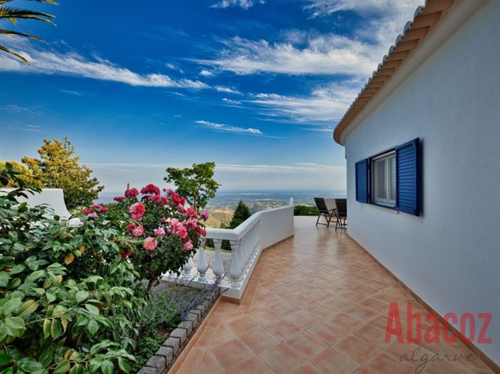 Image No.40-5 Bed Villa for sale