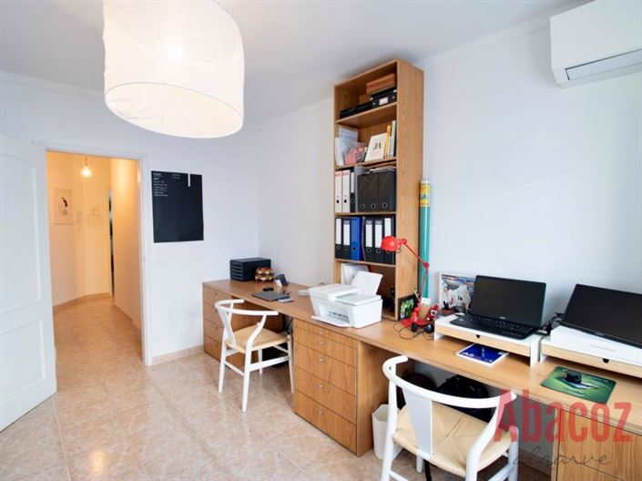 Image No.25-3 Bed Townhouse for sale