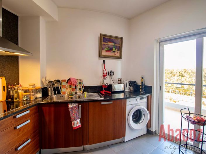 Image No.15-2 Bed Apartment for sale