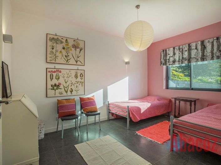 Image No.15-6 Bed Villa for sale