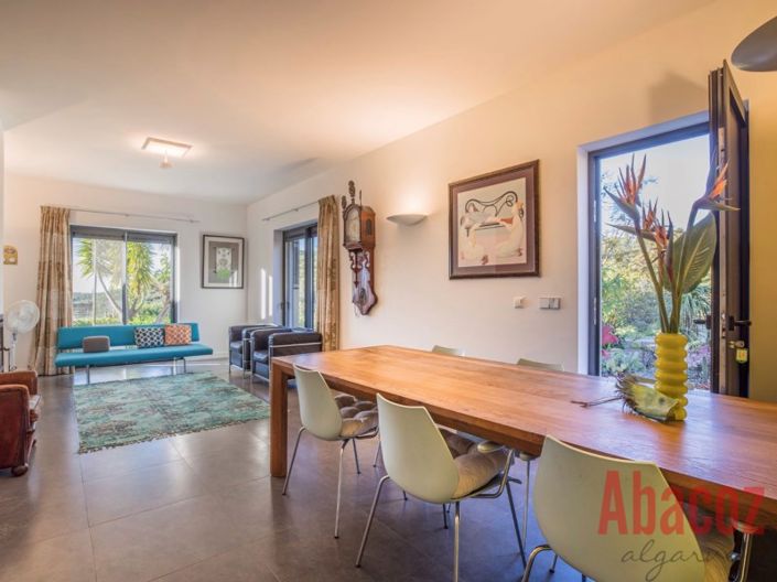 Image No.17-6 Bed Villa for sale