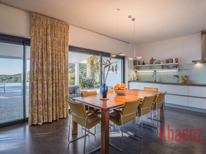 Image No.5-6 Bed Villa for sale