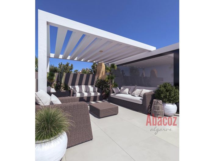 Image No.18-3 Bed Apartment for sale