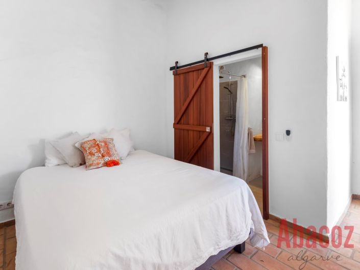 Image No.26-4 Bed Villa for sale