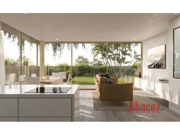 Image No.4-2 Bed House for sale