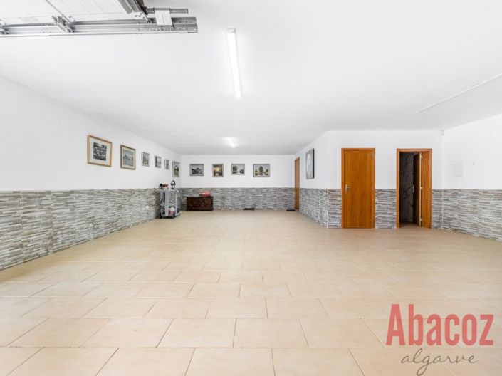 Image No.22-3 Bed Villa for sale