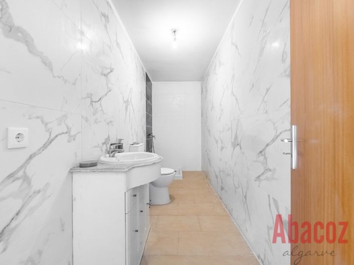 Image No.23-3 Bed Villa for sale