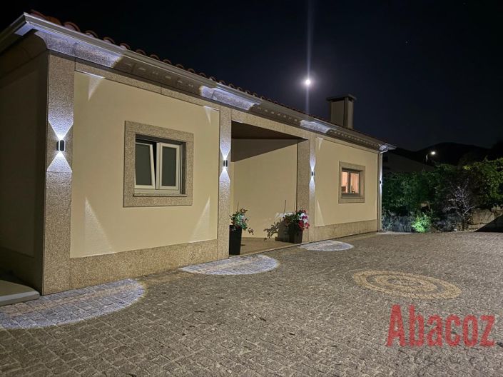 Image No.26-3 Bed Villa for sale