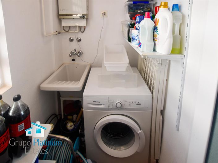 Image No.9-2 Bed Property for sale