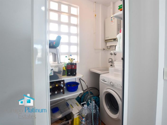 Image No.8-2 Bed Property for sale