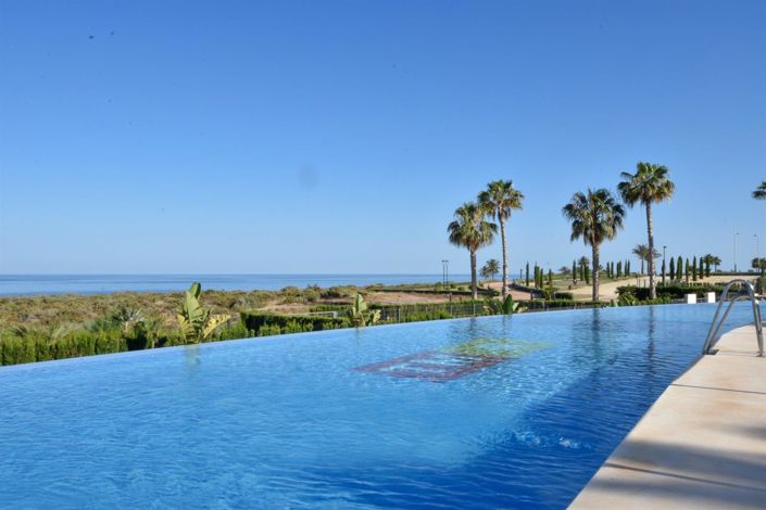 Image No.18-3 Bed Apartment for sale