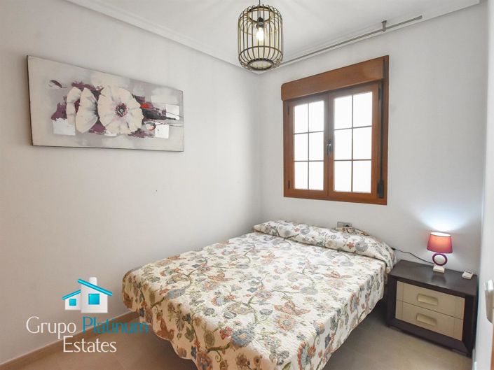 Image No.10-3 Bed Property for sale