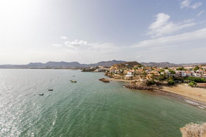 Image No.21-3 Bed Property for sale