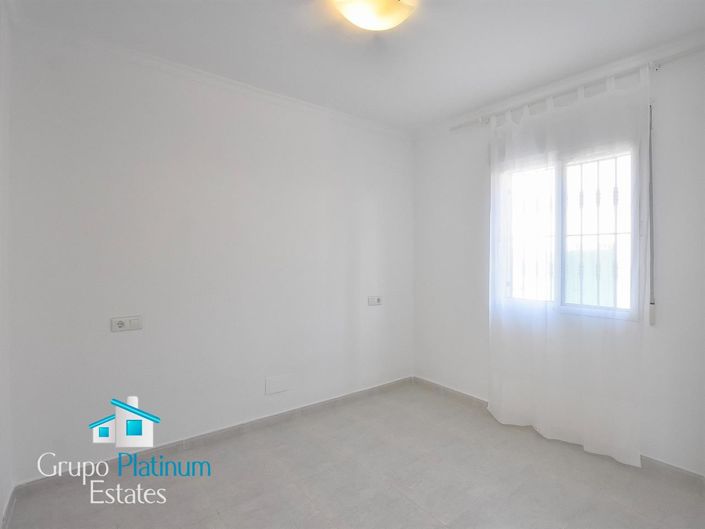 Image No.11-3 Bed Villa for sale