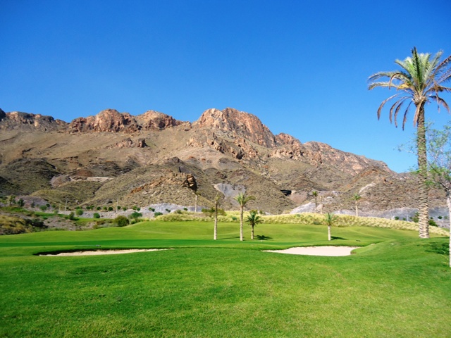 Image No.27-3 Bed Villa for sale