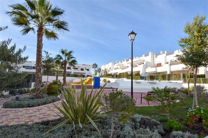 Image No.12-3 Bed Apartment for sale