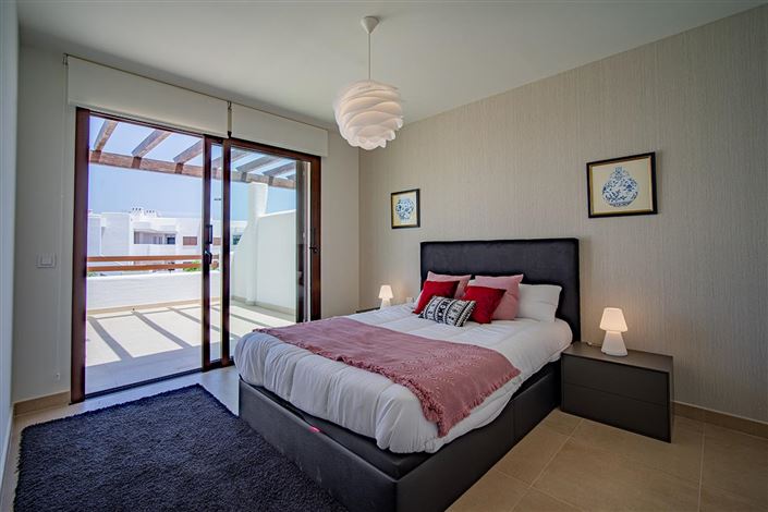 Image No.7-3 Bed Apartment for sale