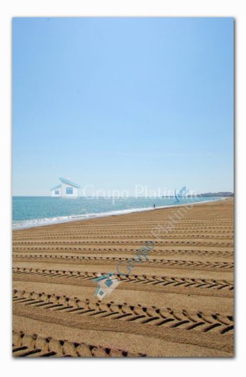 Image No.12-3 Bed Villa for sale