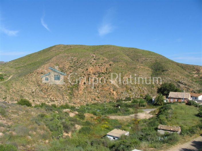 Image No.26-3 Bed Villa for sale