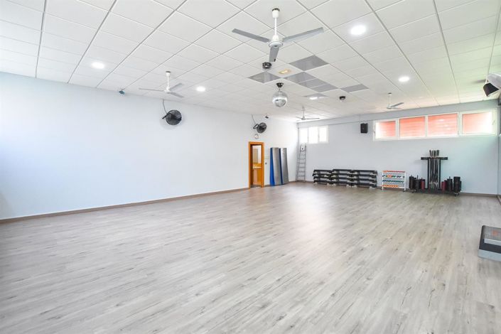 Image No.25-3 Bed Property for sale