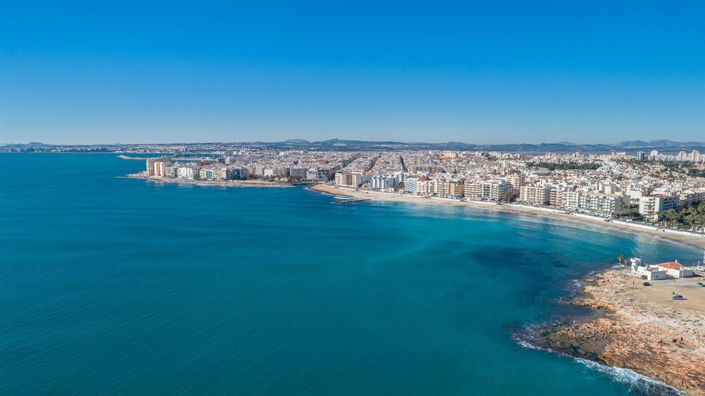 Image No.14-3 Bed Villa for sale