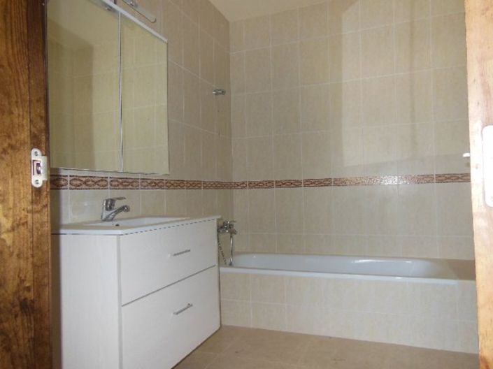 Image No.10-5 Bed Villa for sale