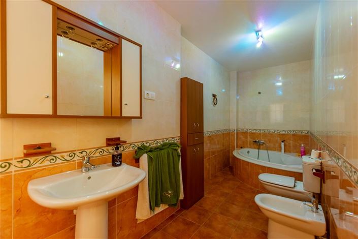 Image No.16-4 Bed Villa for sale