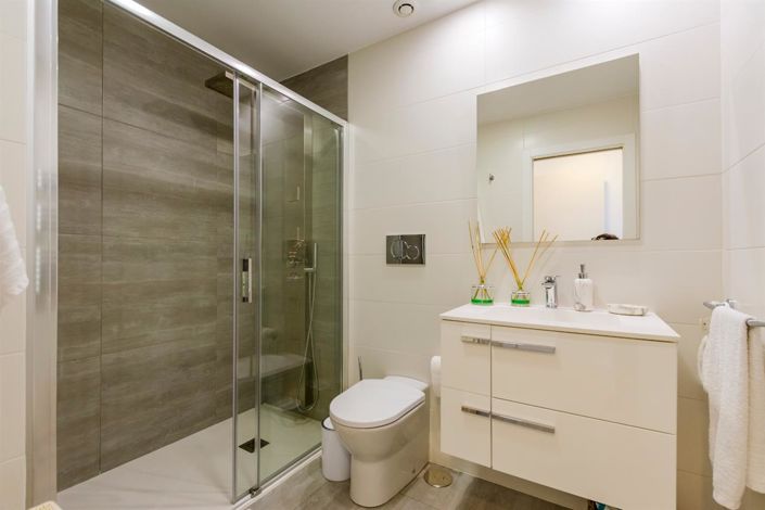 Image No.22-2 Bed Apartment for sale