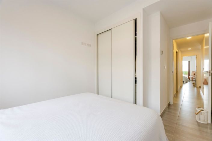 Image No.24-2 Bed Apartment for sale