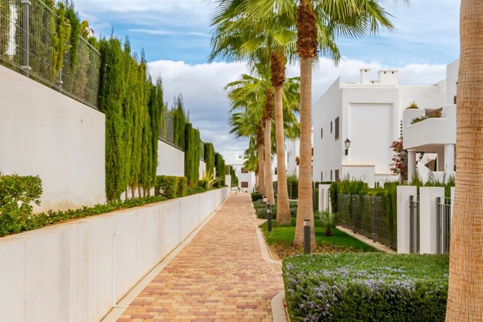 Image No.30-2 Bed Apartment for sale