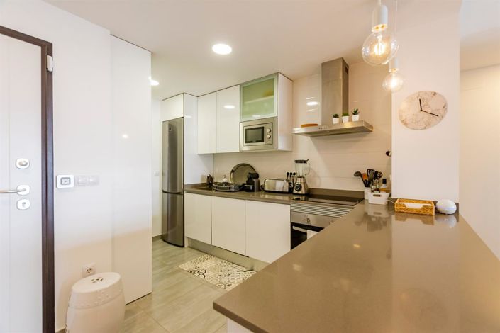 Image No.10-2 Bed Apartment for sale