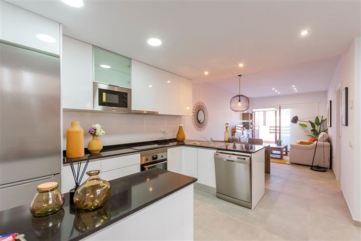 Image No.3-1 Bed Property for sale