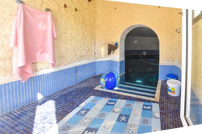 Image No.38-5 Bed Villa for sale