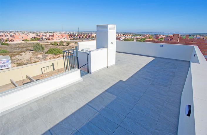 Image No.4-3 Bed Villa for sale