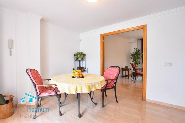 Image No.12-3 Bed Villa for sale