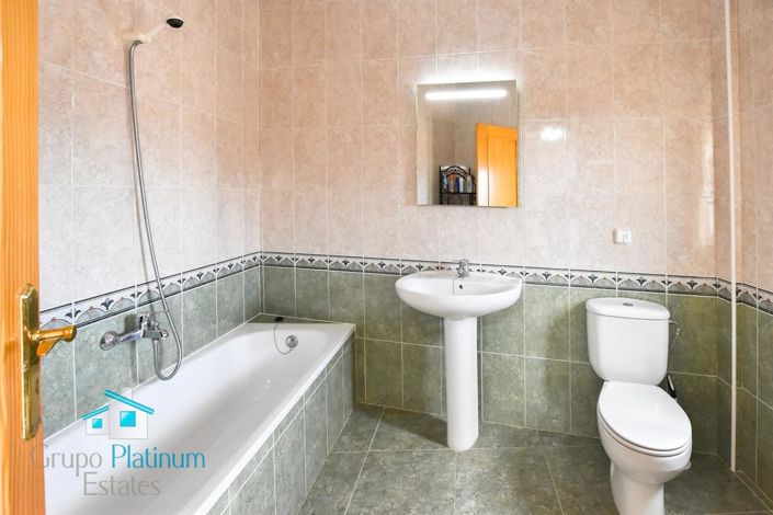 Image No.23-3 Bed Villa for sale