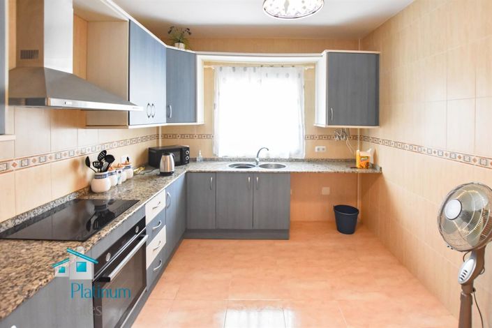 Image No.6-3 Bed Villa for sale