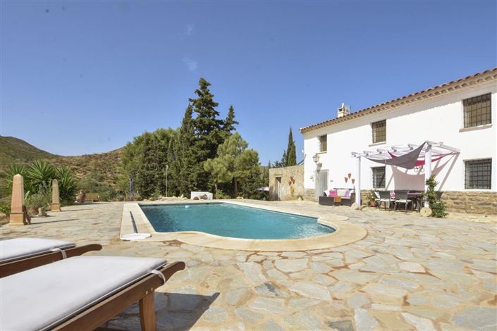 Image No.34-5 Bed Villa for sale