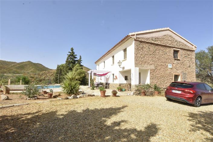 Image No.35-5 Bed Villa for sale