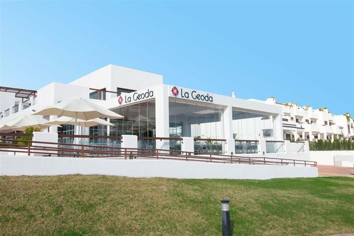 Image No.23-2 Bed Apartment for sale