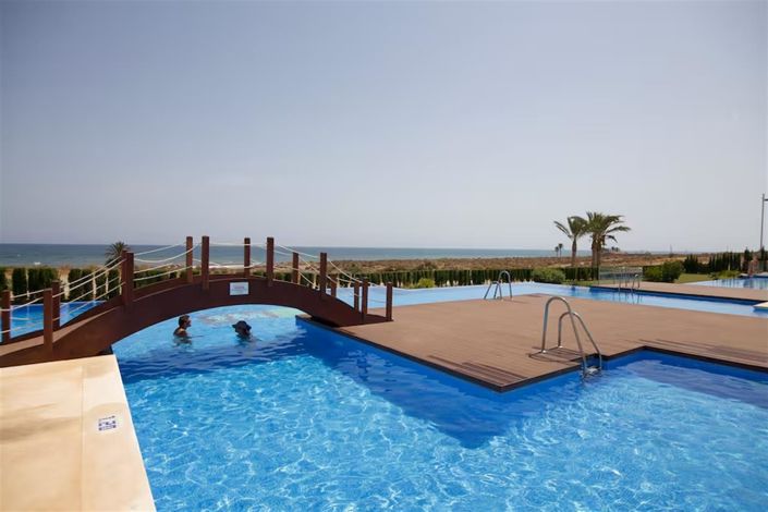 Image No.19-2 Bed Apartment for sale