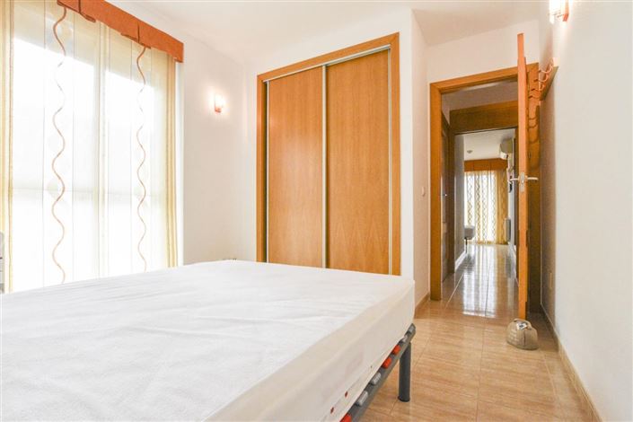 Image No.18-3 Bed Apartment for sale