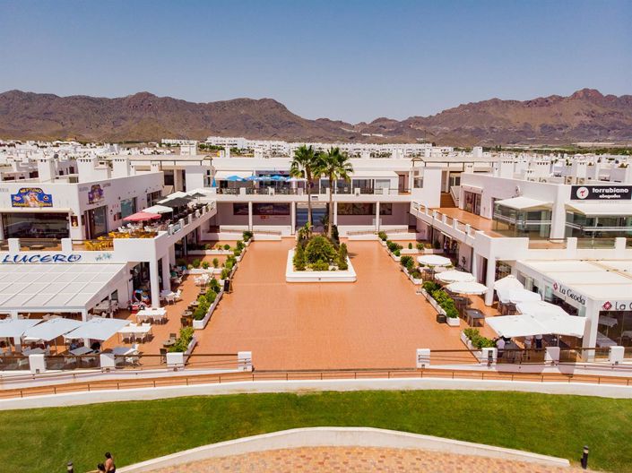 Image No.7-2 Bed Property for sale