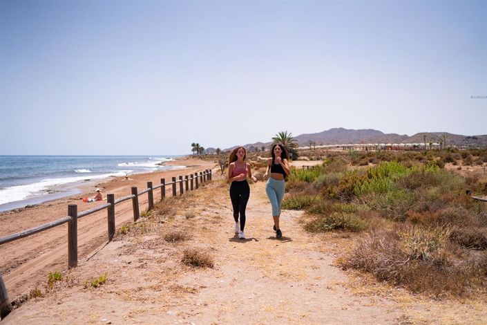 Image No.14-2 Bed Property for sale